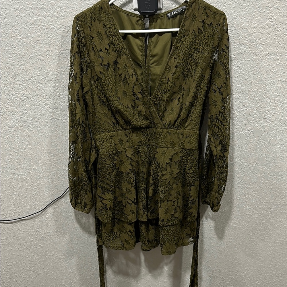 Green Peplum Jumpsuit with Puff Sleeves and Bishop Neckline